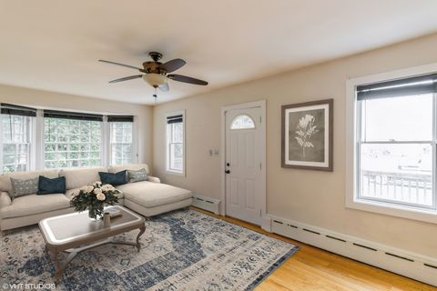 Tiny photo for 249 N Addison Road, Wood Dale, IL 60191 (MLS # 12424903)