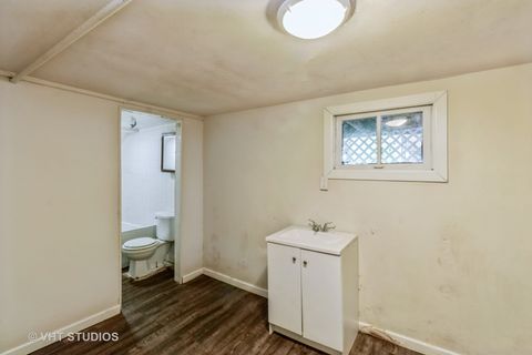 Tiny photo for 249 N Addison Road, Wood Dale, IL 60191 (MLS # 12424903)