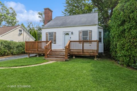 Tiny photo for 249 N Addison Road, Wood Dale, IL 60191 (MLS # 12424903)