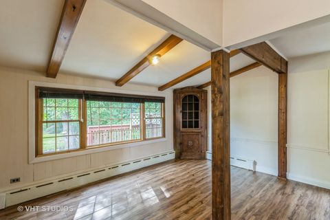 Tiny photo for 249 N Addison Road, Wood Dale, IL 60191 (MLS # 12424903)