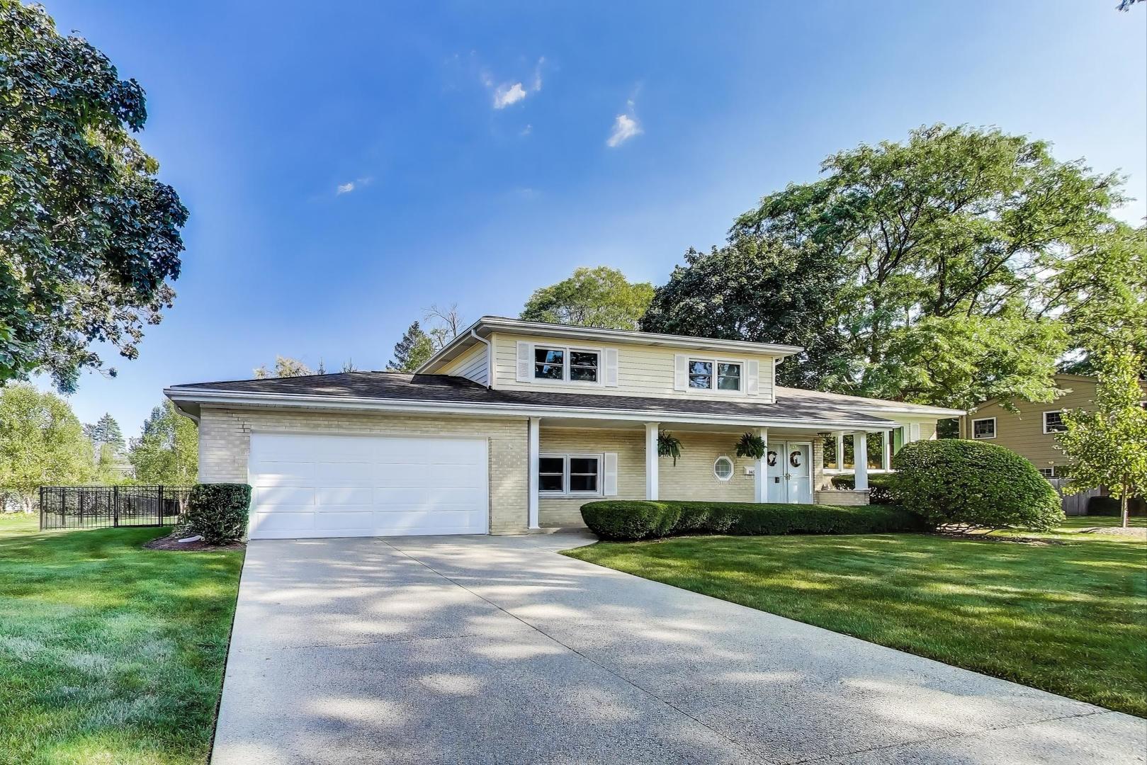 945 Hawthorne Lane