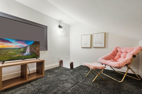 Tiny photo for 114 Hickory Street, Frankfort, IL 60423 (MLS # 12595711)