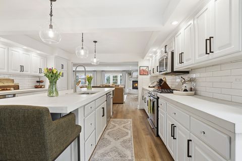 Tiny photo for 114 Hickory Street, Frankfort, IL 60423 (MLS # 12595711)