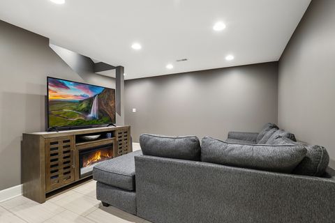 Tiny photo for 114 Hickory Street, Frankfort, IL 60423 (MLS # 12595711)