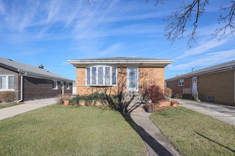 A home in Schiller Park