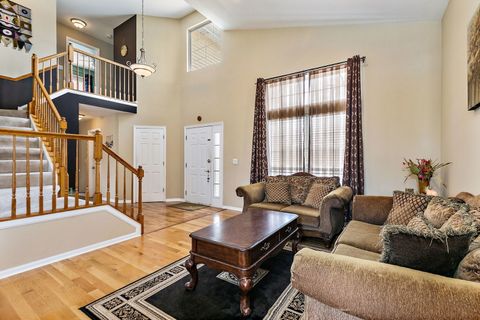 Tiny photo for 760 Normandy Lane, Lake In The Hills, IL 60156 (MLS # 12555592)