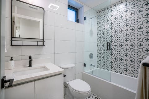 Tiny photo for 1459 W Superior Street #1E, Chicago, IL 60642 (MLS # 12735633)