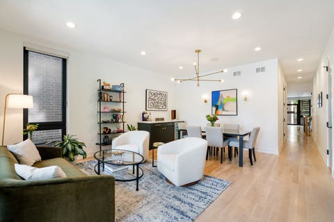 Tiny photo for 1459 W Superior Street #1E, Chicago, IL 60642 (MLS # 12735633)