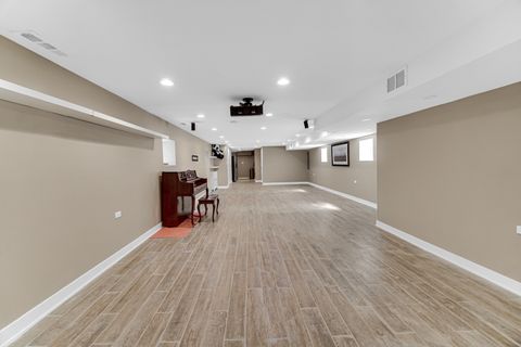 Tiny photo for 1915 Dewey Avenue, Evanston, IL 60201 (MLS # 12622500)