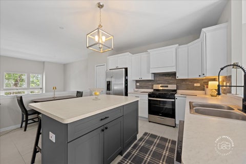 Tiny photo for 1146 Kilbery Lane #1146, North Aurora, IL 60542 (MLS # 12409512)