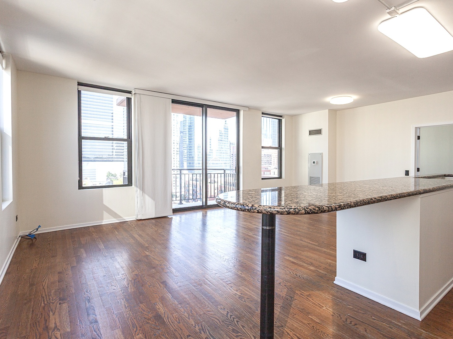 330 N JEFFERSON Street 1201