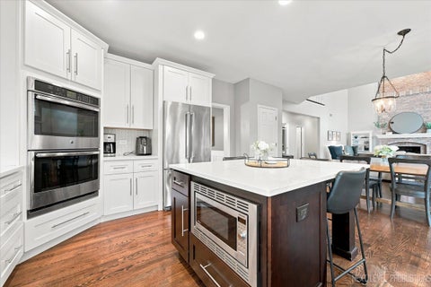 Tiny photo for 40W391 William Cullen Bryant Street, St. Charles, IL 60175 (MLS # 12718606)