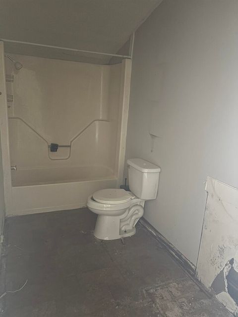 Tiny photo for 3657 Dillinger Rd Road, Carbondale, IL 62901 (MLS # 100000382)