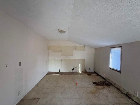 Tiny photo for 3657 Dillinger Rd Road, Carbondale, IL 62901 (MLS # 100000382)