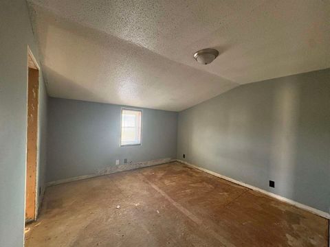 Tiny photo for 3657 Dillinger Rd Road, Carbondale, IL 62901 (MLS # 100000382)