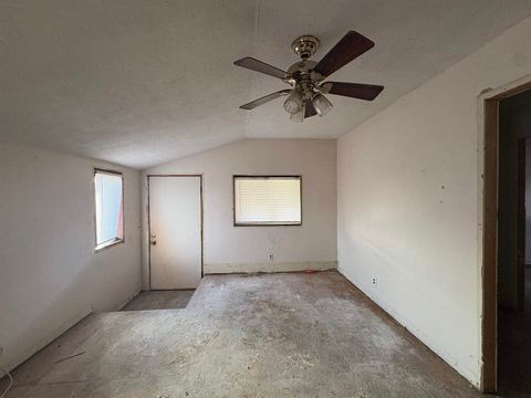 Tiny photo for 3657 Dillinger Rd Road, Carbondale, IL 62901 (MLS # 100000382)