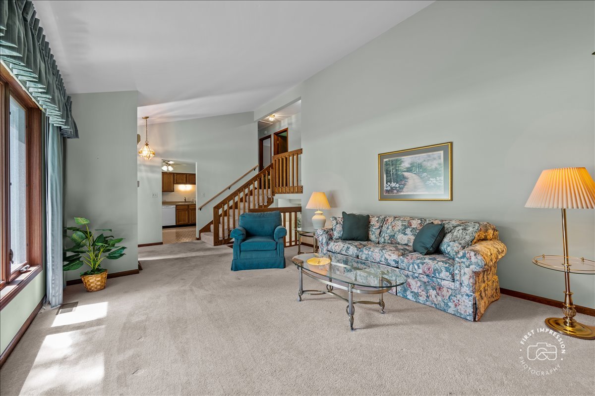 Properties 3 421 Kickapoo Avenue