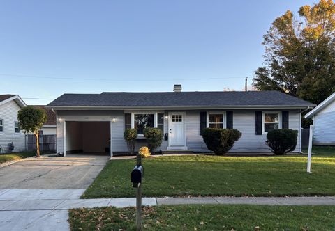 Tiny photo for 2123 Fairland Drive, Sycamore, IL 60178 (MLS # 12504529)