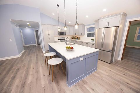 Tiny photo for 917 Murphy Drive, Joliet, IL 60435 (MLS # 12562749)