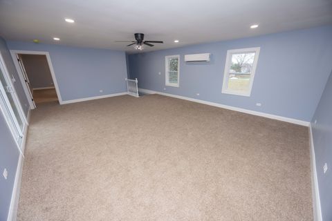 Tiny photo for 917 Murphy Drive, Joliet, IL 60435 (MLS # 12562749)