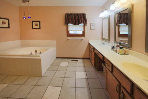 Tiny photo for 620 Ambria Drive, Mundelein, IL 60060 (MLS # 12797508)