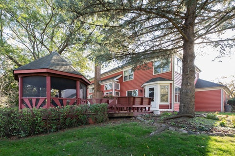 Tiny photo for 620 Ambria Drive, Mundelein, IL 60060 (MLS # 12797508)