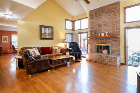 Tiny photo for 620 Ambria Drive, Mundelein, IL 60060 (MLS # 12797508)