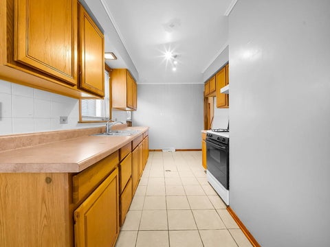 Tiny photo for 14328 Ellis Avenue, Dolton, IL 60419 (MLS # 12725951)