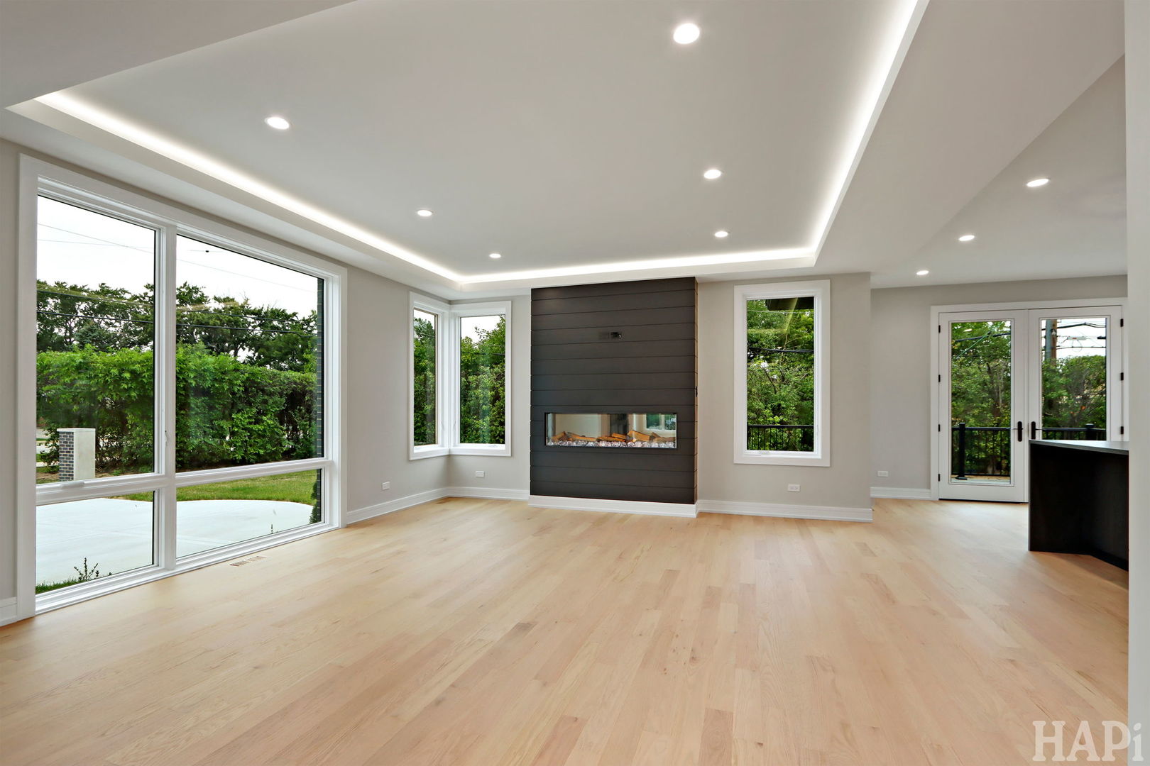 Glenview, Illinois 60025, United States, 5 Bedrooms Bedrooms, ,5 BathroomsBathrooms,Residential,Active,238113