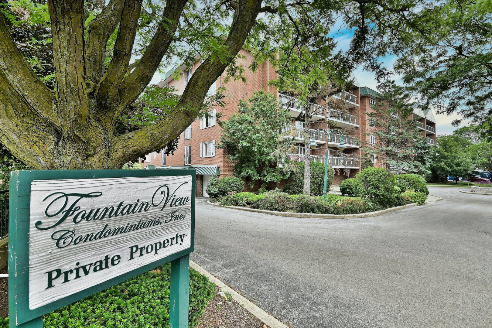 6980 W Touhy Avenue 509
