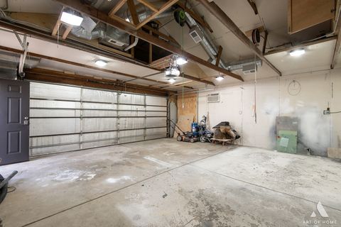 Tiny photo for 204 S Iowa Avenue, Addison, IL 60101 (MLS # 12599926)