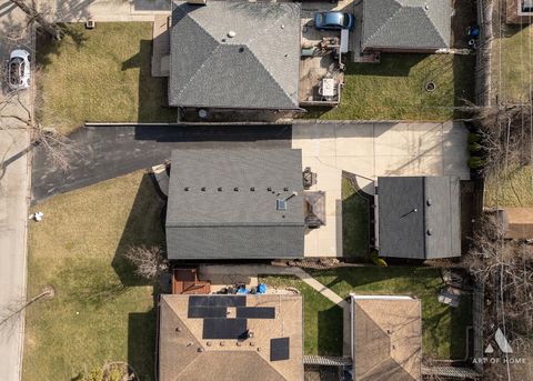 Tiny photo for 204 S Iowa Avenue, Addison, IL 60101 (MLS # 12599926)