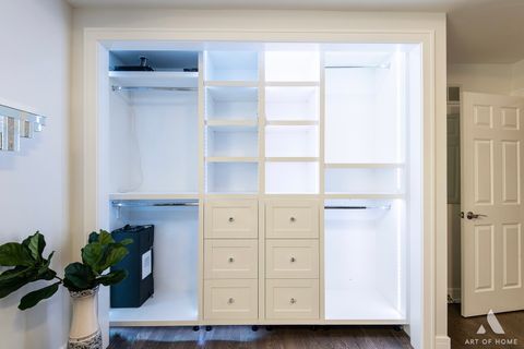 Tiny photo for 204 S Iowa Avenue, Addison, IL 60101 (MLS # 12599926)