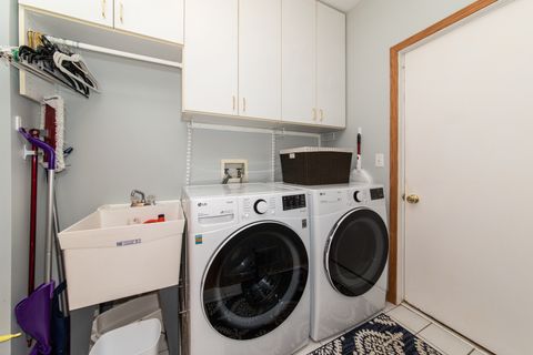 Tiny photo for Park Ridge, IL 60068 (MLS # 12530312)