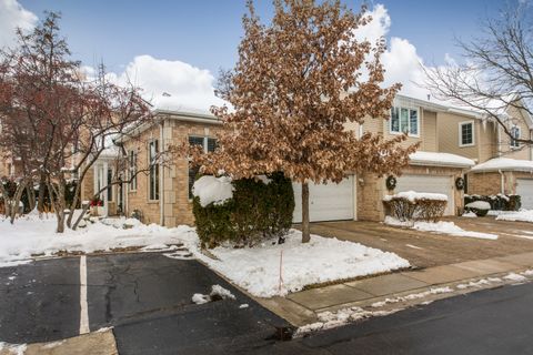Tiny photo for Park Ridge, IL 60068 (MLS # 12530312)
