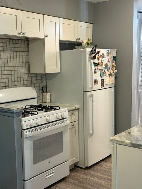Tiny photo for 1475 Rebecca Drive #205, Hoffman Estates, IL 60169 (MLS # 12752189)