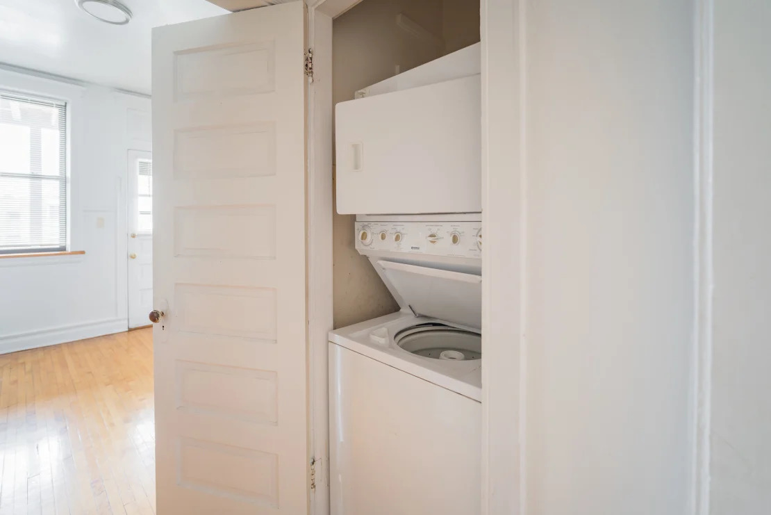 5124 S University Avenue