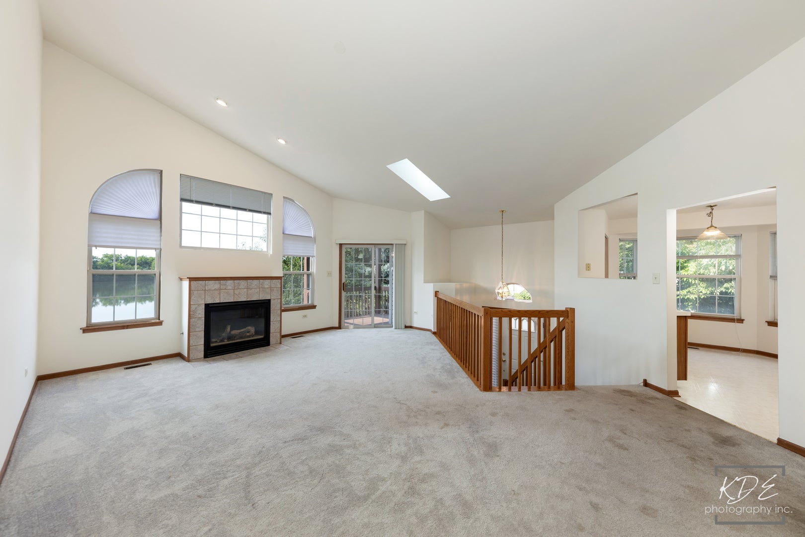 14017 S Cambridge Circle