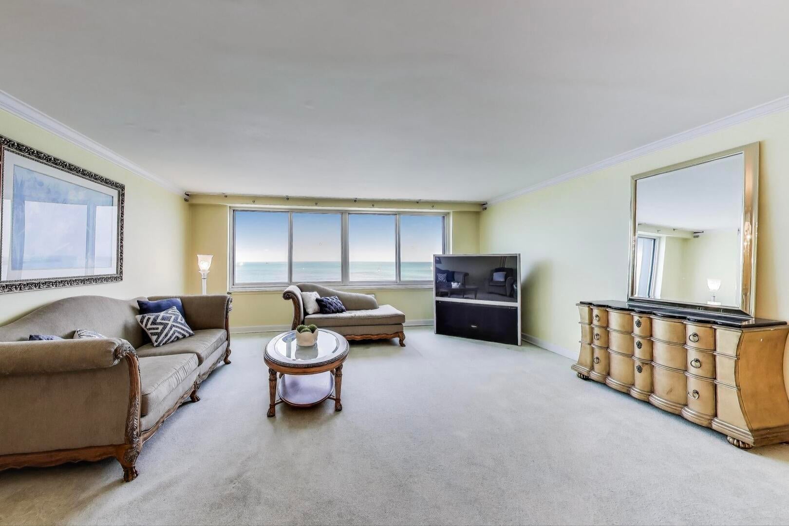 1440 N Lake Shore Drive 16E