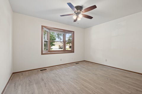 Tiny photo for 29 Fallcreek Circle, Montgomery, IL 60538 (MLS # 12727320)