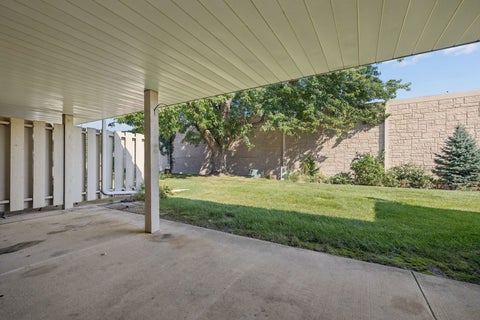 Tiny photo for 29 Fallcreek Circle, Montgomery, IL 60538 (MLS # 12727320)