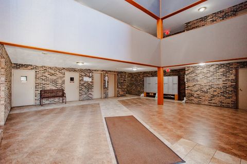 Tiny photo for Des Plaines, IL 60016 (MLS # 12604259)