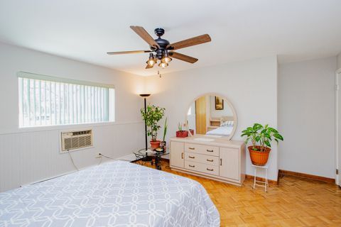 Tiny photo for Des Plaines, IL 60016 (MLS # 12604259)