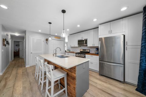 Tiny photo for 1724 LAKE HOLIDAY Drive, Lake Holiday, IL 60548 (MLS # 12491722)