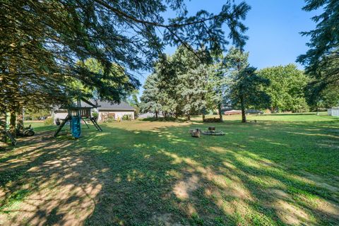 Tiny photo for 1724 LAKE HOLIDAY Drive, Lake Holiday, IL 60548 (MLS # 12491722)