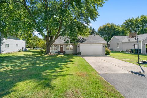 Tiny photo for 1724 LAKE HOLIDAY Drive, Lake Holiday, IL 60548 (MLS # 12491722)