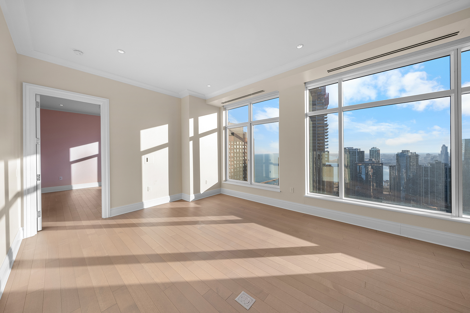 451 E Grand Avenue 4804