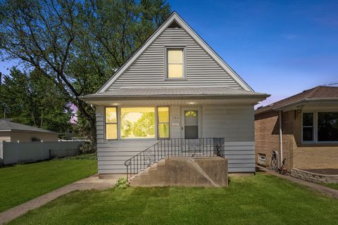 10846 S Sacramento Avenue Chicago IL 60655