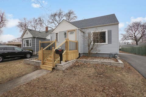 Tiny photo for 3250 186th Street, Lansing, IL 60438 (MLS # 12537884)