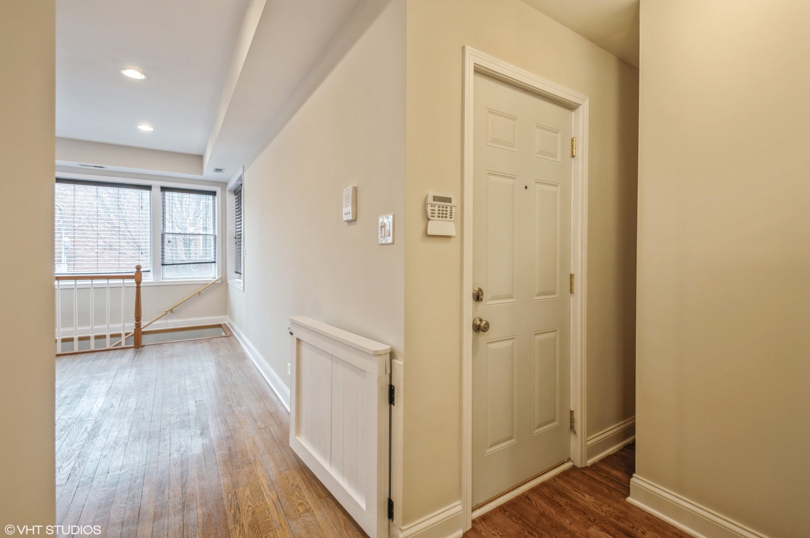 2417 N ridgeway 1